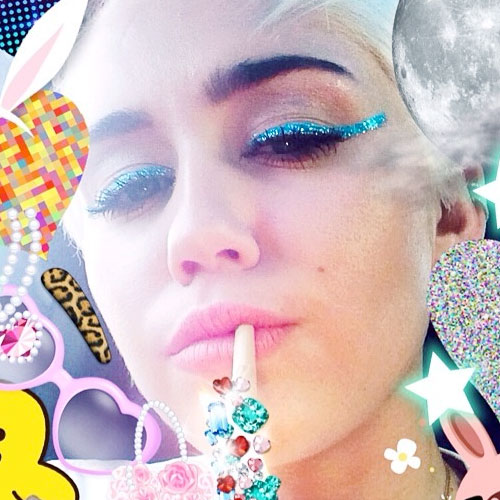 Miley Cyrus Makeup Photos And Products Steal Her Style