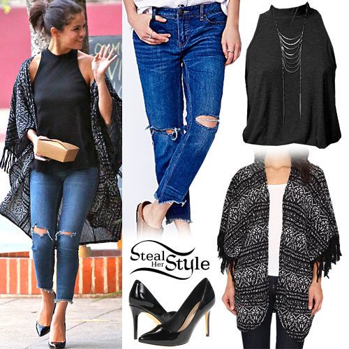 Selena Gomez leaving a restaurant in Los Angeles, August 21st, 2014 - photo: selgomez-news