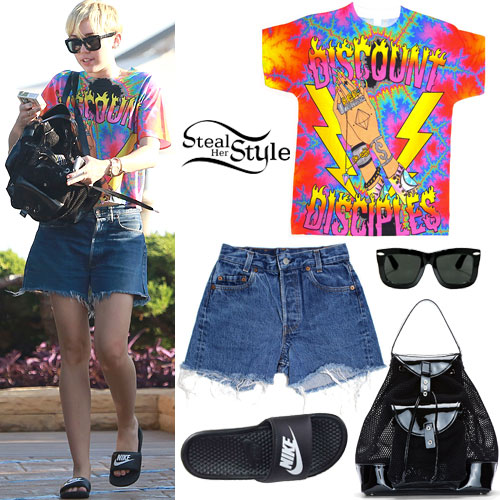 Miley Cyrus' Clothes & Outfits | Steal Her Style | Page 12
