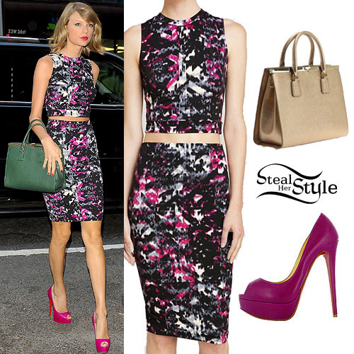 Taylor Swift: Printed Top & Skirt, Pink Pumps