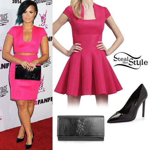 Demi Lovato: Pink Top & Skirt, Black Pumps