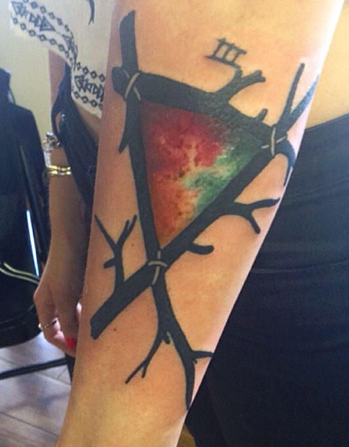jacqui-sandell-tattoo-arm-branches