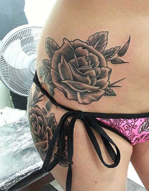 allison-green-roses-hip-tattoo