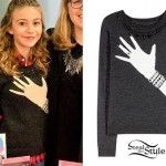 G Hannelius: Hand With Jewelry Sweater