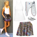 Jordyn Jones: Emoji Print Skirt Outfit