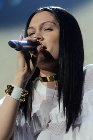 Jessie J's Hairstyles & Hair Colors | Steal Her Style | Page 3