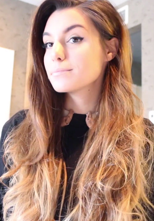 Marzia Bisognin Wavy Light Brown Loose Waves, Messy, Ombré, Side Part Hairs...