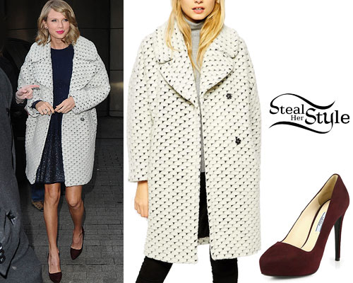 Taylor Swift: Textured Coat, Suede Pumps