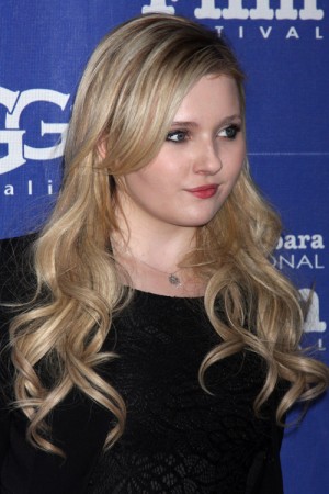 Abigail Breslin's Hairstyles & Hair Colors | Steal Her Style