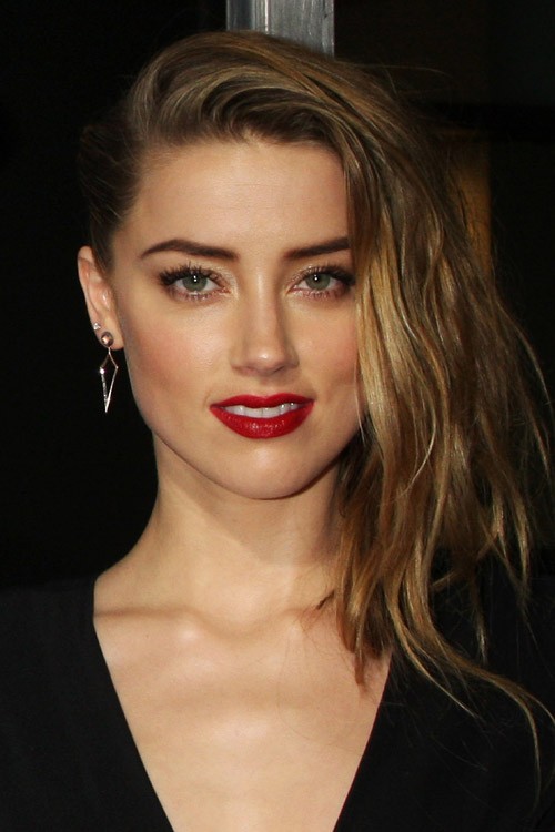 Amber Heard s Hairstyles Hair Colors Steal Her Style Amber Heard s Hairstyles Hair Colors Steal Her Style