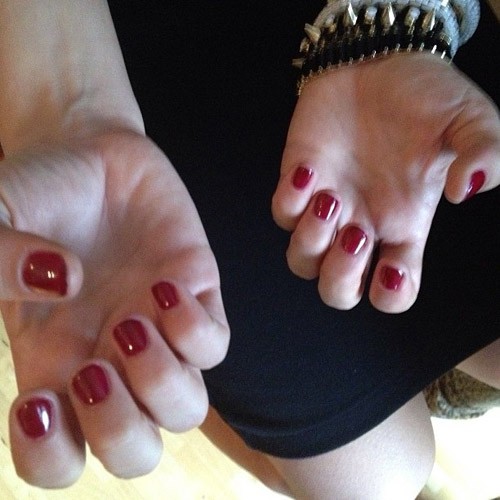 Jesy Nelson Red Nails | Steal Her Style