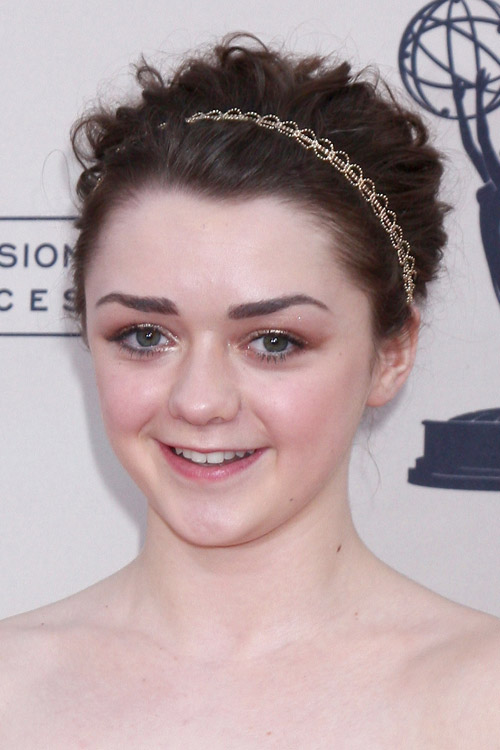 Maisie Williams Wavy Medium Brown Headband, Messy, Updo Hairstyle ...