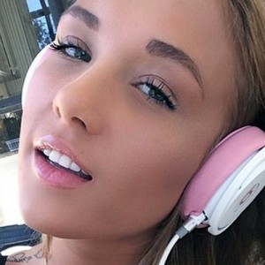 » Niykee Heaton