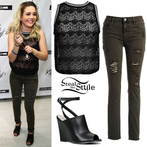 Bea Miller at the Lord & Taylor launch of Design Lab in NYC. March 26th, 2015 - photo: beamiller.sosugary