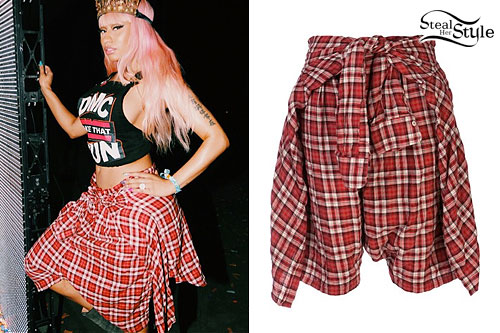 Nicki Minaj: Red Plaid Shorts