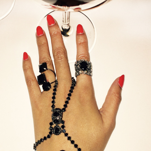 Beyoncé Red Nails | Steal Her Style