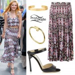 Bella Thorne: Mosaic Print Skirt