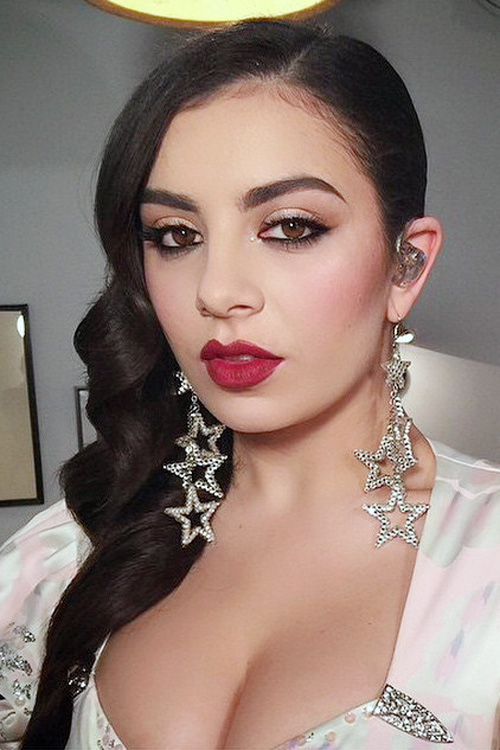 Charli XCX Wavy Dark Brown Faux Sidecut, Side Part Hairstyle | Steal