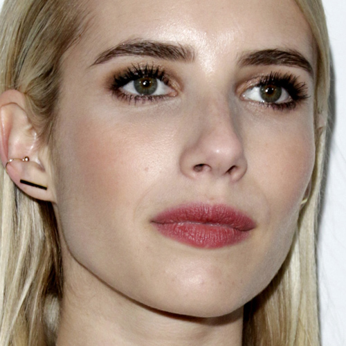 Emma Roberts Makeup: Bronze Eyeshadow & Red Lipstick | Steal Her Style