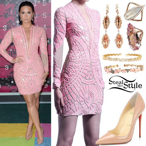 Star Style Steal: Get Demi Lovato's Top & Shorts For Under $200 - Celebrity  Style Guide