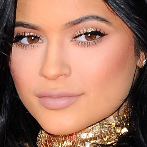 Kylie jenner shocked the internet with the without makeup – celebrity news Kylie Jenner's Makeup Photos & Products | Steal Her Style | Page 2