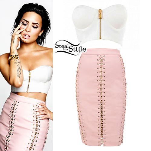 Demi Lovato: Pink Lace-Up Skirt