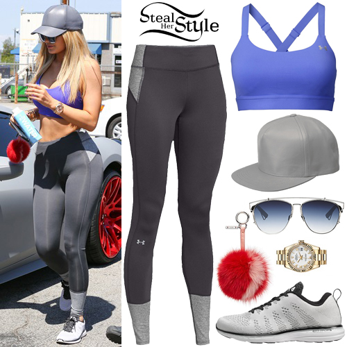 Kylie Jenner arriving at a gym in Van Nuys. August 8th, 2015 - photo: AKM-GSI