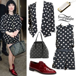 Carly Rae Jepsen Fashion & Outfits | Steal Her Style