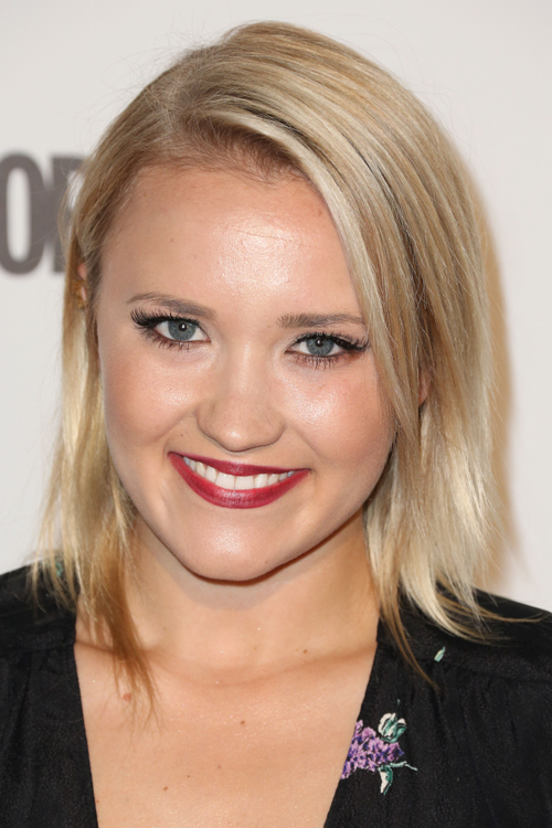 Emily Osment Straight Ash Blonde Bob Hairstyle | Steal Her Style