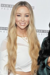 » Lauren Pope
