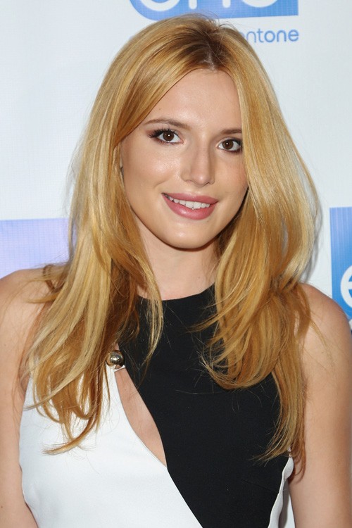 Bella Thorne Straight Honey Blonde Long Layers Hairstyle | Steal Her Style