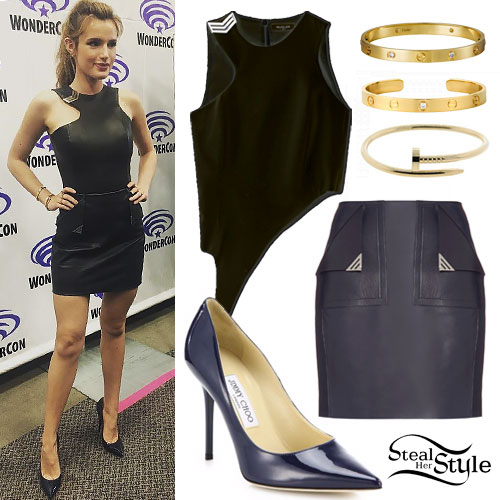 Bella Thorne: Leather Top & Skirt