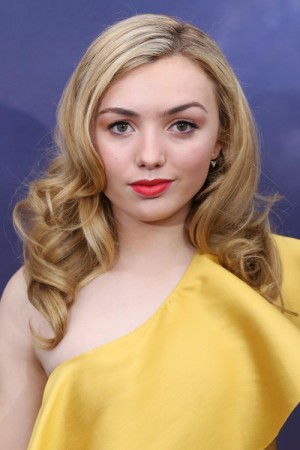 Peyton List's Hairstyles & Hair Colors | Steal Her Style | Page 3