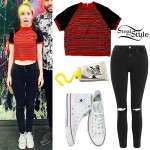 Hayley Williams: Striped Raglan, Ripped Jeans