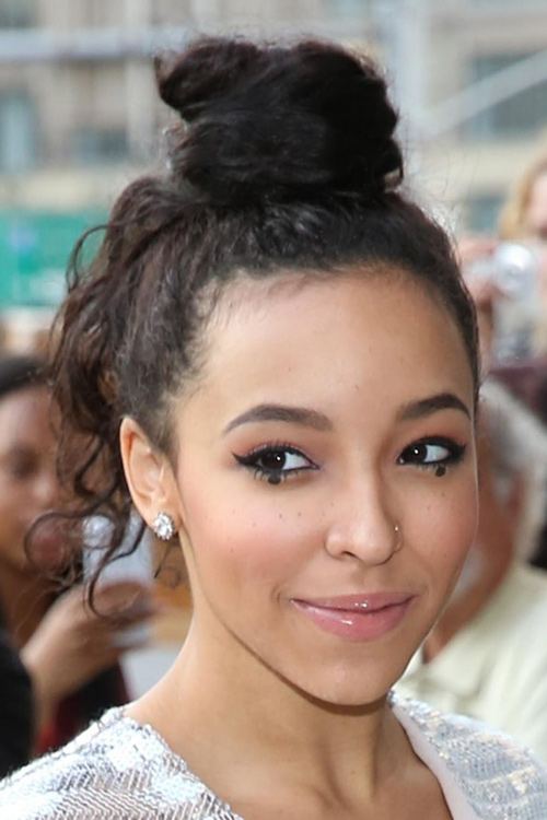 Tinashe's Hairstyles & Hair Colors | Steal Her Style | Page 3