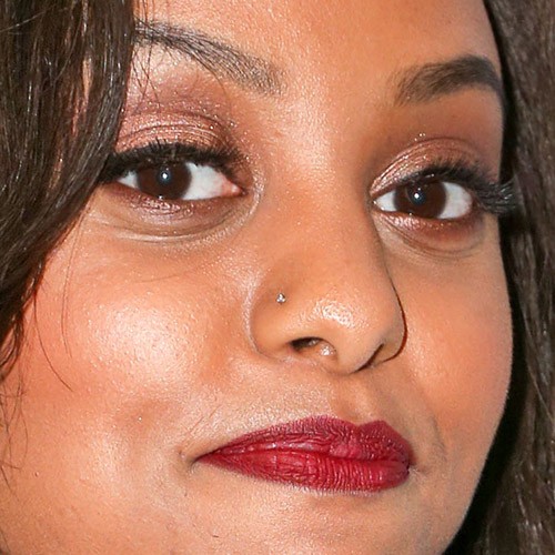 66 Celebrity Nose Nostril Piercings Page 2 Of 7 Steal Her Style