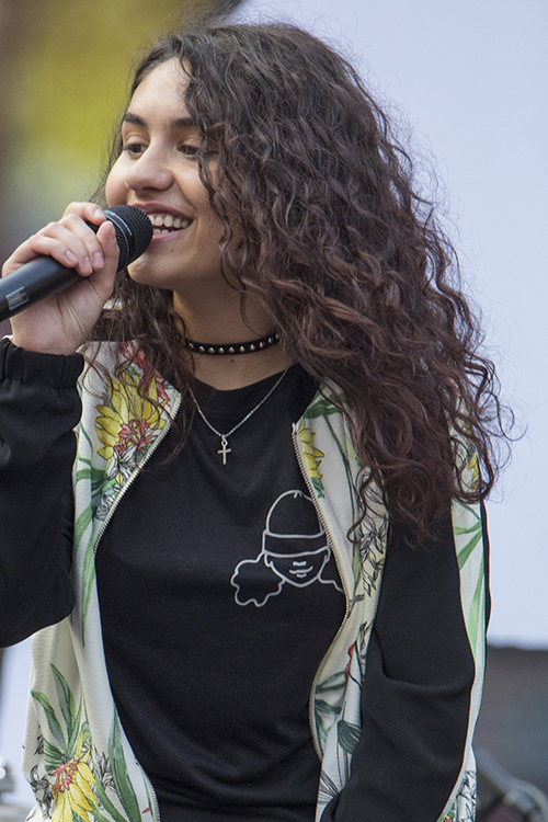 Alessia Cara Curly Dark Brown Messy Hairstyle  Steal Her 