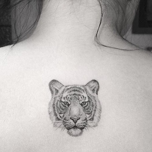 Ariel Winter Tiger Upper Back Tattoo | Steal Her Style