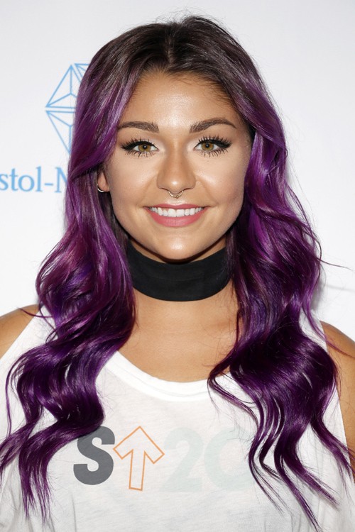 Andrea Russett S Hairstyles Hair Colors Steal Her Style