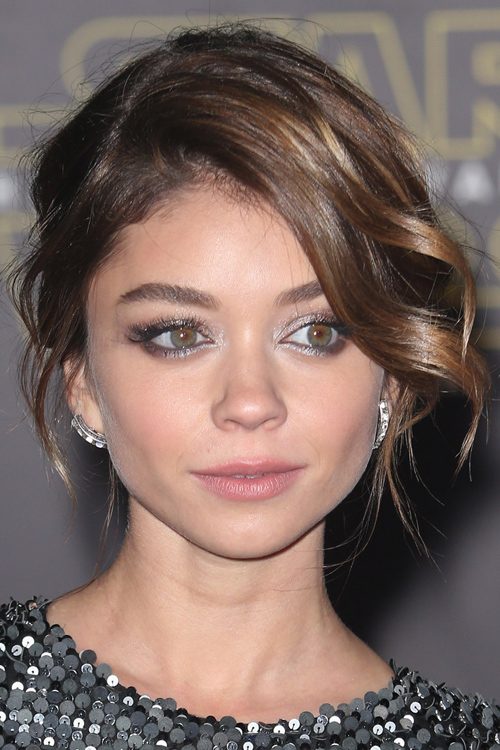 Sarah Hyland's Hairstyles & Hair Colors | Steal Her Style