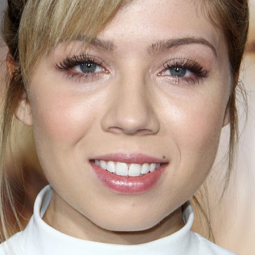 Jennette McCurdy's Makeup Photos & Products | Steal Her Style