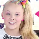 JoJo Siwa Wavy Golden Blonde Hair Bow, Ponytail Hairstyle | Steal Her Style