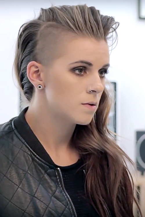 Lynn Gunn Sexy