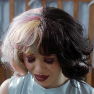 Melanie Martinez Curly Black, Golden Blonde Barrel Curls, Blunt Bangs ...