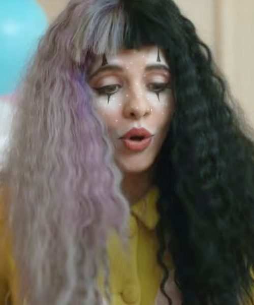 Nieuw Melanie Martinez's Hairstyles & Hair Colors | Steal Her Style | Page 3 NA-27