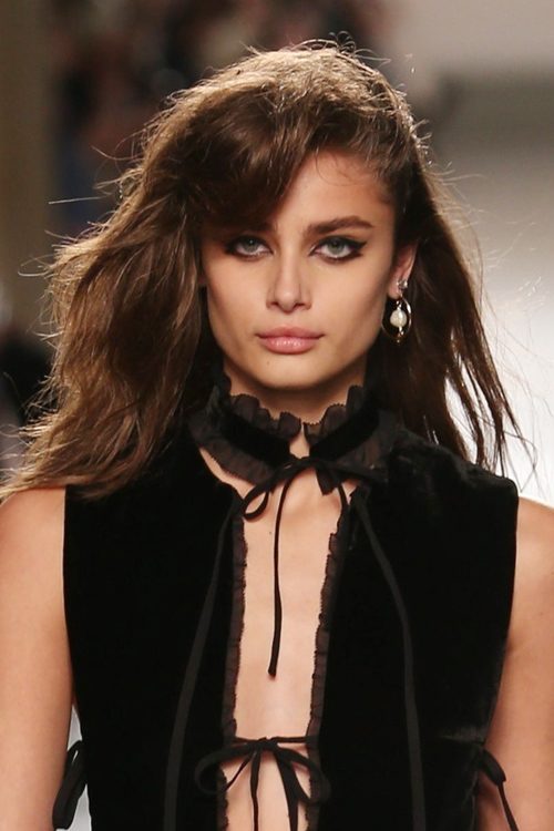 Taylor Hill Wavy Medium Brown Bouffant, Messy Hairstyle | Steal Her Style