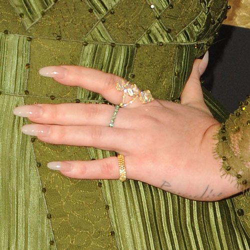 Adele's Nail Polish & Nail Art Steal Her Style