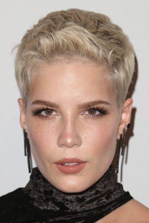 Halsey's Hairstyles & Hair Colors | Steal Her Style | Page 2