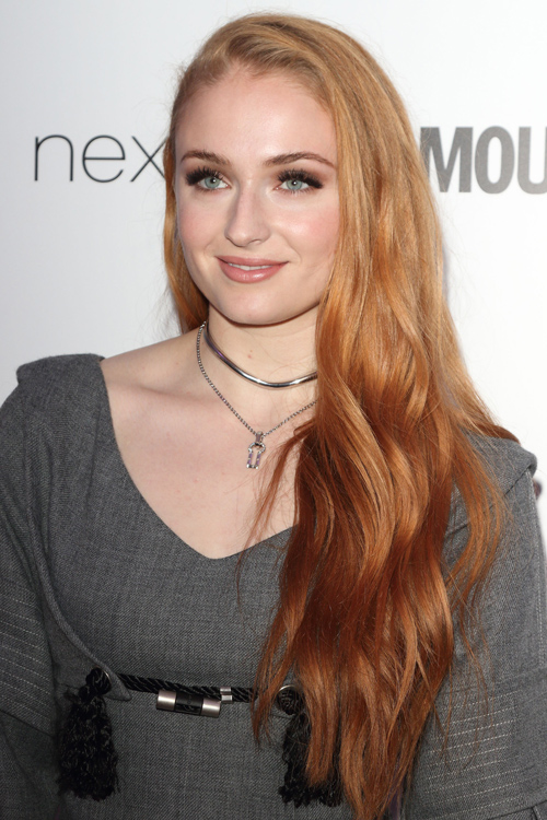 Sophie Turner Wavy Ginger Loose Waves, Ombr, Side Part Hairstyle ...