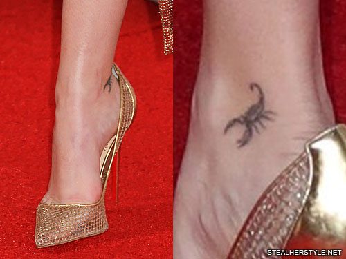 Zoey Deutch Scorpion Ankle Tattoo | Steal Her Style